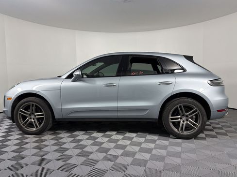 Used 2019 Porsche Macan AWD/4WD image 2