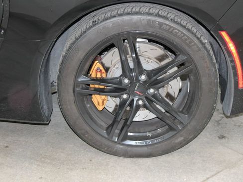 Used 2016 Chevrolet Corvette Stingray Coupe w/ Carbon Flash Badge Package RWD image 52