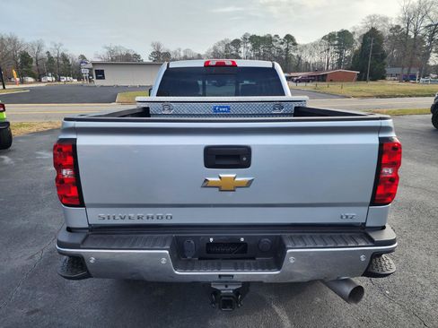 Used 2018 Chevrolet Silverado 2500 LTZ w/ Duramax Plus Package image 4