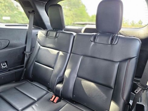 Used 2025 Ford Explorer ST-Line w/ ST-Line Street Pack AWD/4WD image 27