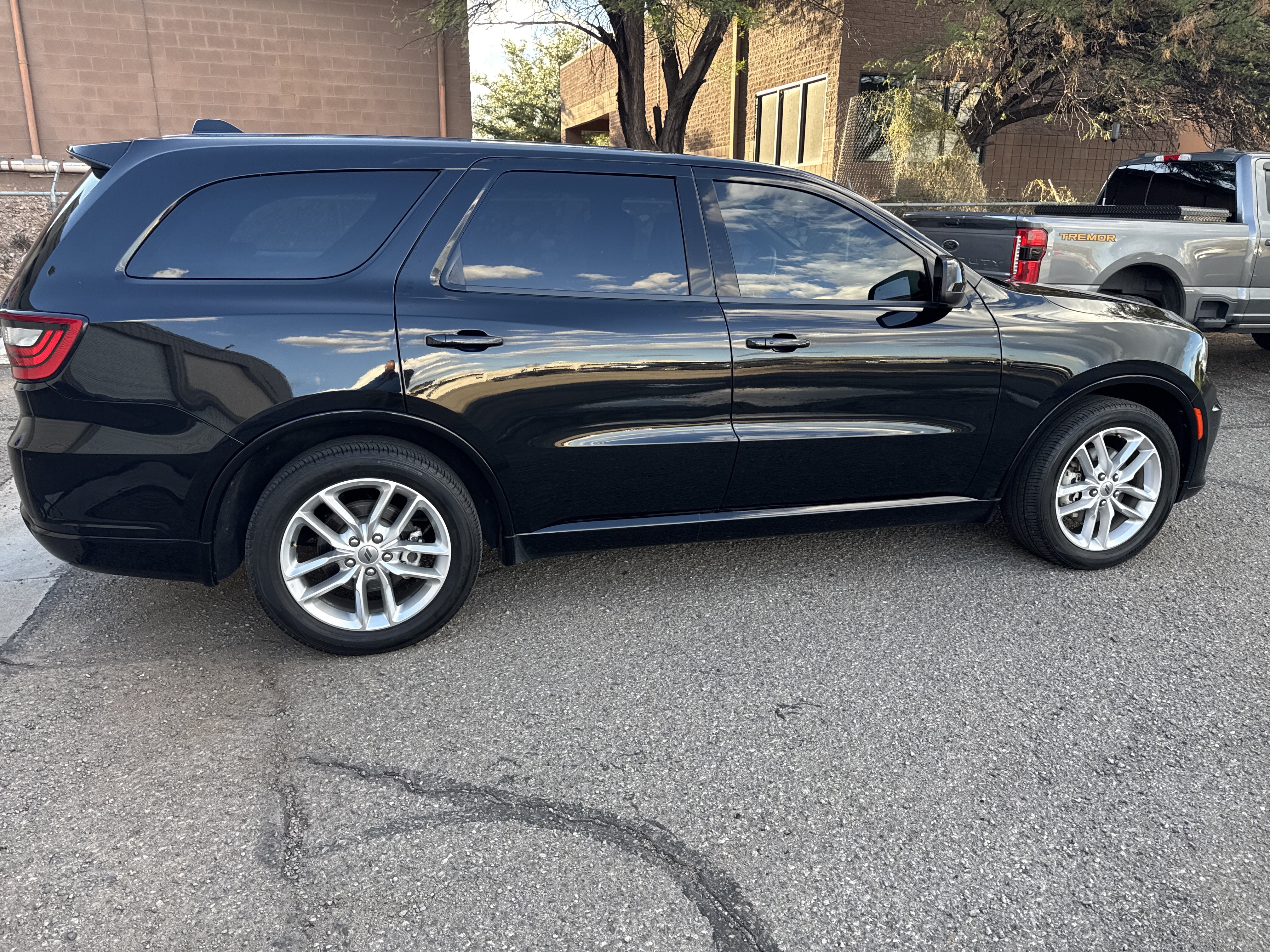 Used 2023 Dodge Durango GT RWD image 10