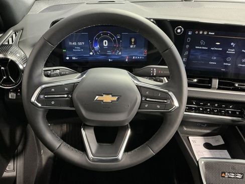 New 2026 Chevrolet Equinox LT w/ Convenience Package II image 24