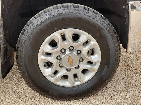 Used 2017 Chevrolet Silverado 2500 LT image 7