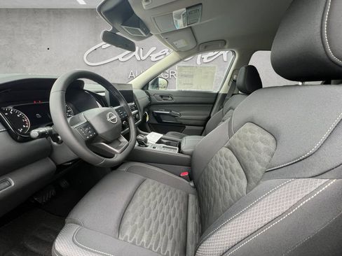New 2026 Nissan Pathfinder SV FWD image 20