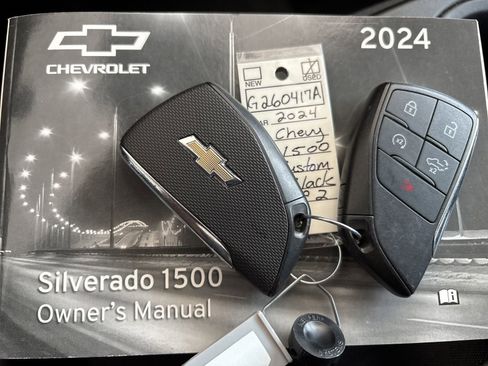 Used 2024 Chevrolet Silverado 1500 Custom AWD/4WD image 29