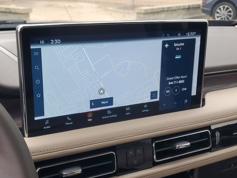 Certified 2022 Lincoln Nautilus Reserve w/ Equipment Group 201A image 16