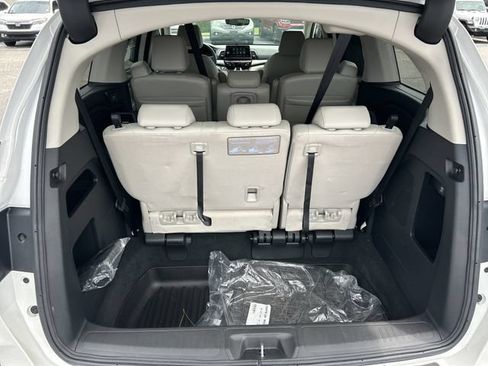 Certified 2026 Honda Odyssey EX-L image 36