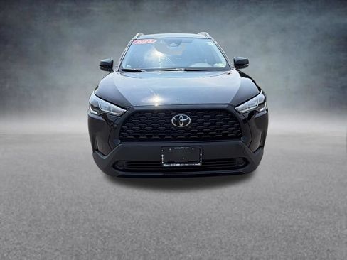 Used 2023 Toyota Corolla Cross LE AWD/4WD image 9