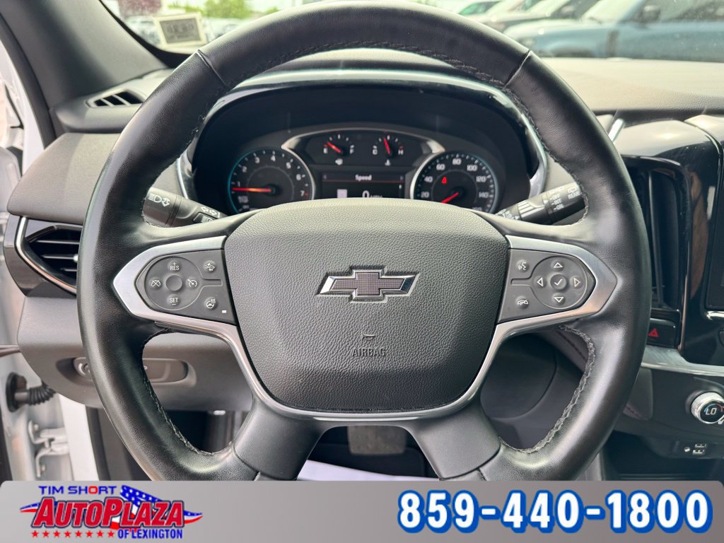 Used 2023 Chevrolet Traverse RS AWD/4WD image 24