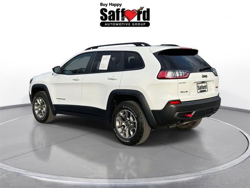 Used 2022 Jeep Cherokee Trailhawk image 5