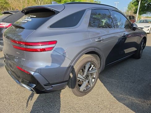 Used 2026 Genesis GV70 3.5T Sport Advanced image 3