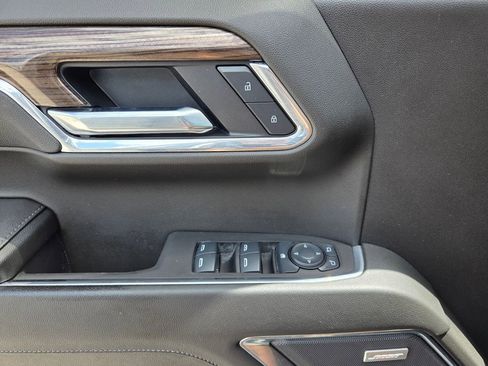 Certified 2025 Chevrolet Silverado 1500 LT Trail Boss w/ Convenience Package II AWD/4WD image 24