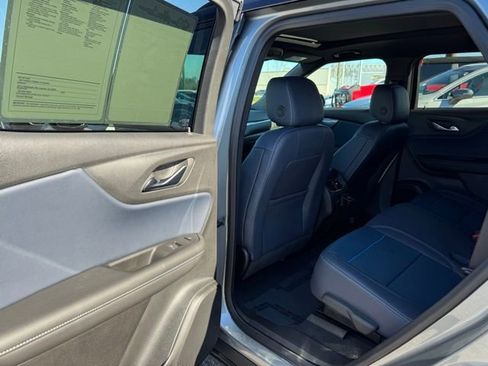 Used 2025 Chevrolet Blazer RS w/ Enhanced Convenience Package image 37