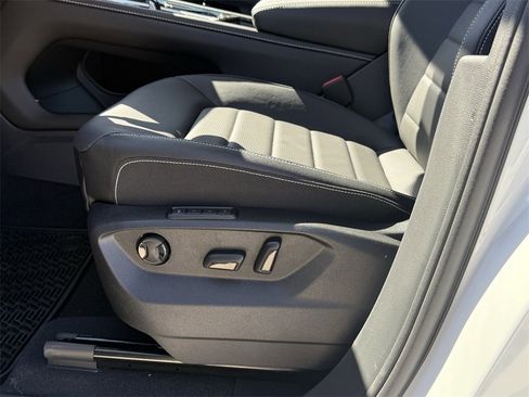 New 2026 Volkswagen Atlas SEL image 13