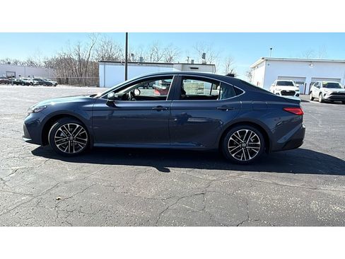 New 2026 Toyota Camry XLE image 4