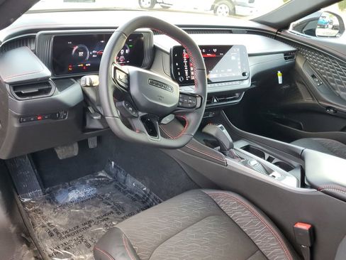 New 2025 Dodge Charger R/T w/ Quick Order Package 25M R/T image 2