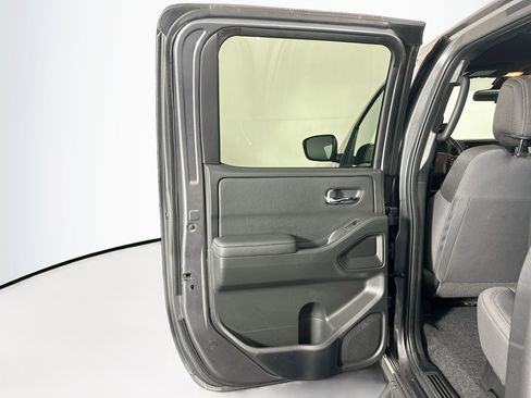 Used 2023 Nissan Frontier SV w/ Midnight Edition Package AWD/4WD image 25