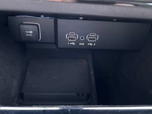 Used 2023 Jeep Wagoneer L 4WD w/ Premium Group I image 72