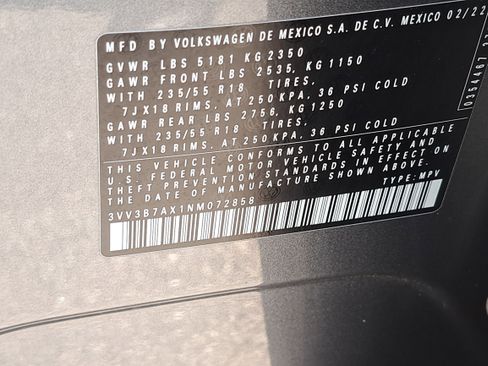 Used 2022 Volkswagen Tiguan SE FWD image 34