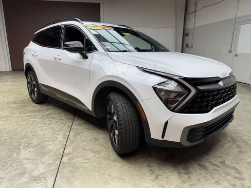 Used 2023 Kia Sportage X-Line AWD/4WD image 6