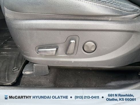 Used 2019 Hyundai Santa Fe Limited AWD/4WD image 26