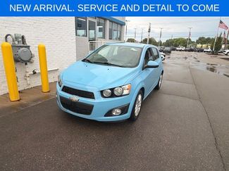 Used 2014 Chevrolet Sonic LT w/ Fun and Sun Package FWD video 1