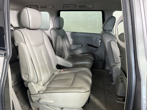 Used 2012 Nissan Quest SL FWD image 24