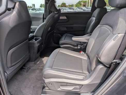 New 2027 Kia Telluride S w/ Towing Package AWD/4WD image 23