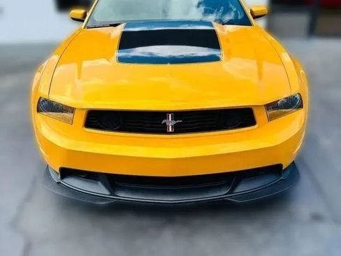 Used 2012 Ford Mustang Boss 302 w/ Boss 302 Accessory Pkg image 9