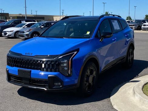 Certified 2026 Kia Sportage X-Line w/ X-Line Technology Package AWD/4WD image 3