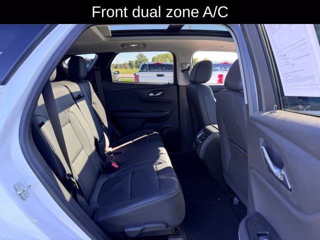Certified 2025 Chevrolet Blazer LT w/ Sound & Technology Package AWD/4WD image 10
