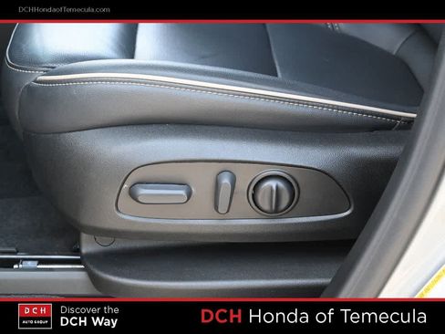 Used 2023 Chevrolet Traverse Premier w/ LPO, Floor Liner Package FWD image 17