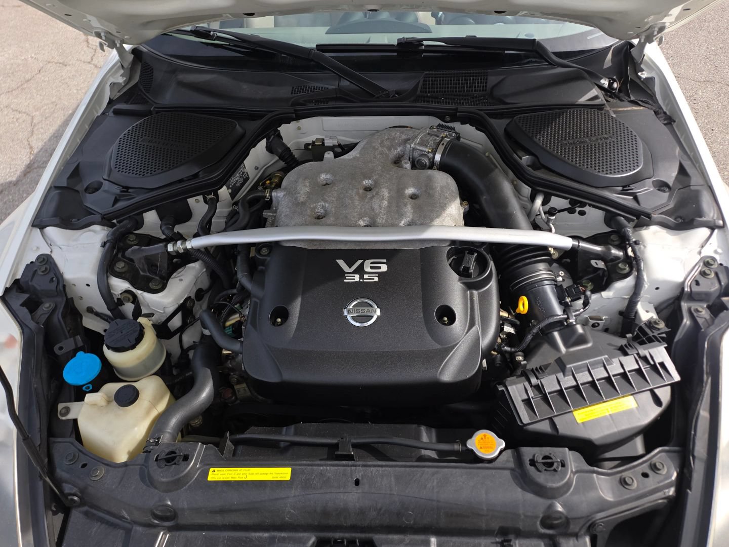 Used 2005 Nissan 350Z Touring RWD image 33
