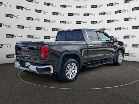 Used 2019 GMC Sierra 1500 SLT w/ SLT Premium Package AWD/4WD image 6