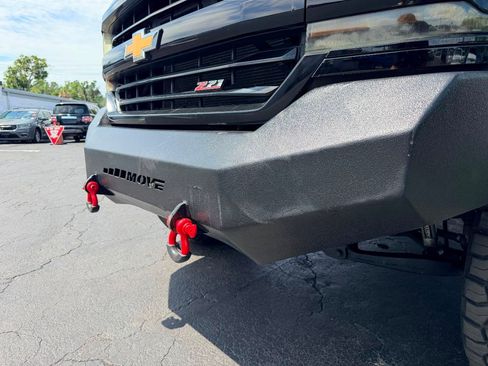 Used 2016 Chevrolet Silverado 1500 LT w/ Midnight Edition AWD/4WD image 12