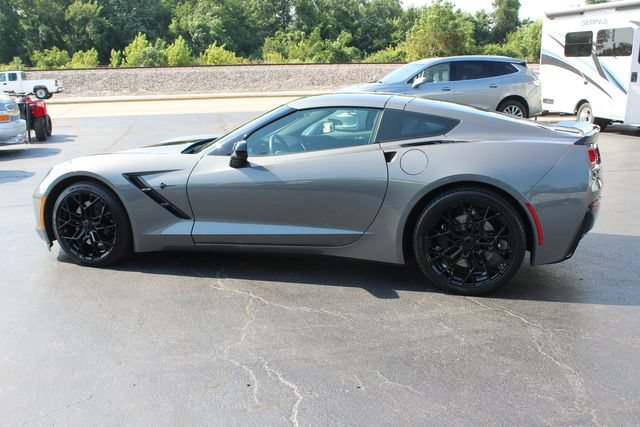 Used 2016 Chevrolet Corvette Stingray Coupe w/ Battery Protection Package RWD image 19