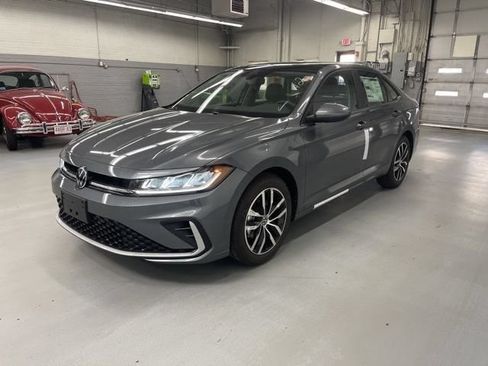 New 2026 Volkswagen Jetta SE FWD image 1