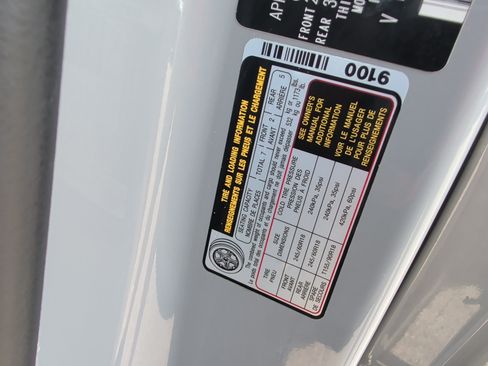 Used 2025 Kia Telluride SX Prestige X-Pro AWD/4WD image 31