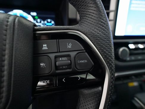 Used 2024 Toyota Tundra Limited image 18