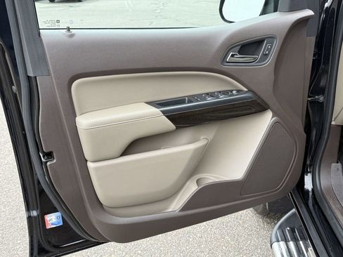 Used 2018 GMC Canyon SLT w/ Driver Alert Package image 12