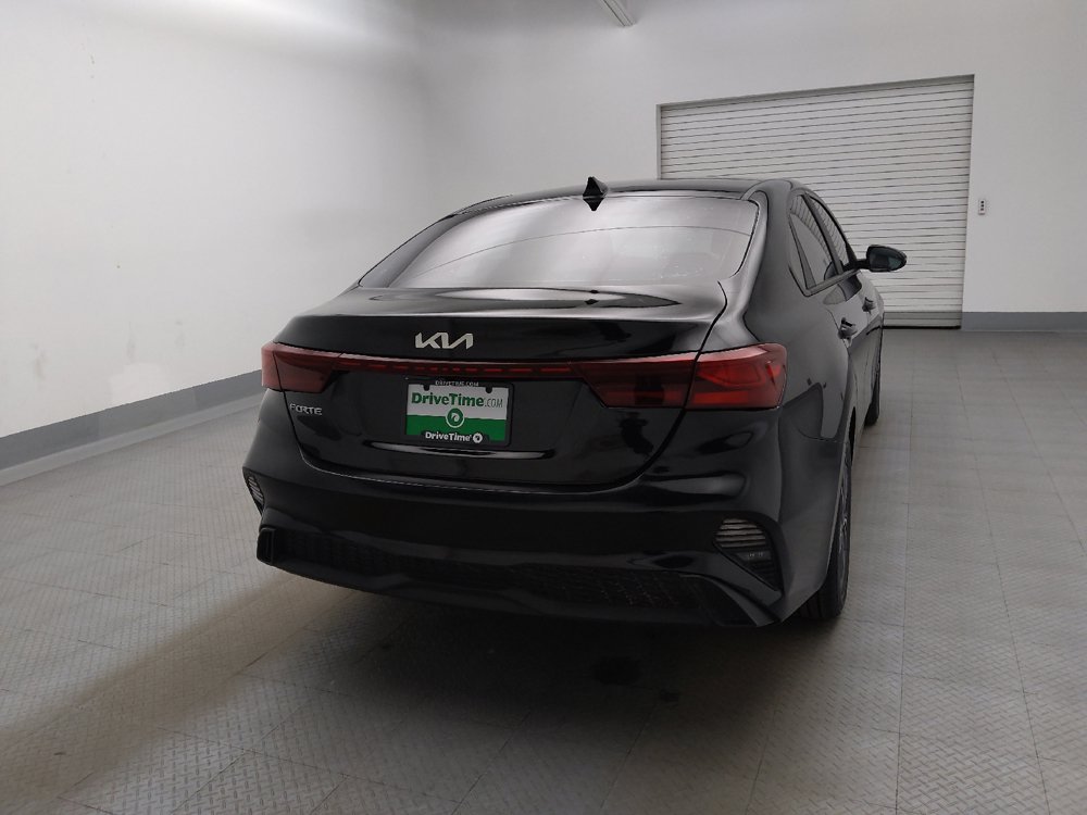 Used 2022 Kia Forte LXS w/ LXS Technology Package FWD image 7