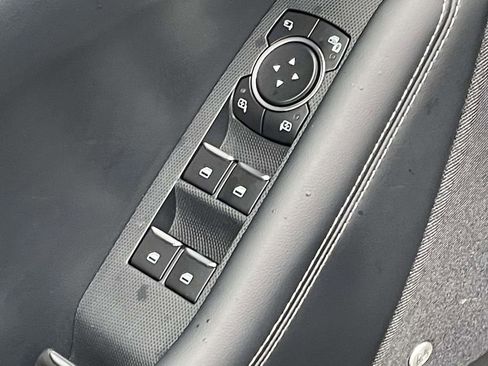 Used 2022 Ford Mustang Mach-E Premium image 17