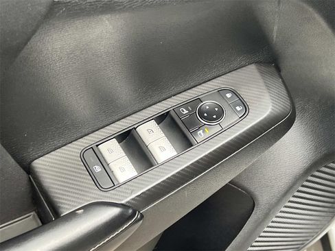 Used 2022 Mitsubishi Outlander ES image 13