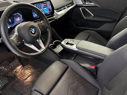 Certified 2023 BMW X1 xDrive28i w/ Premium Package AWD/4WD image 4