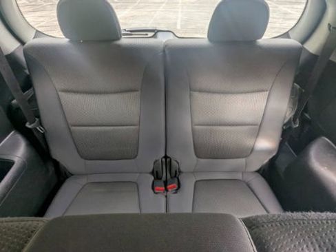 Used 2013 Kia Sorento LX image 22