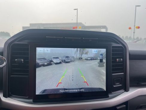 Used 2022 Ford F150 XLT w/ Equipment Group 302A High image 14