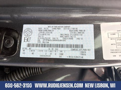 Used 2025 Ford F150 XLT w/ Equipment Group 301A Standard AWD/4WD image 28
