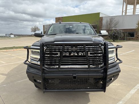 Used 2020 RAM 2500 Laramie image 8