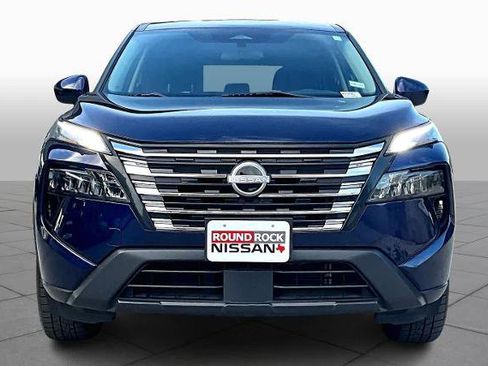 Certified 2024 Nissan Rogue SV image 4