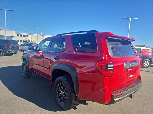 New 2025 Toyota 4Runner 4WD image 5